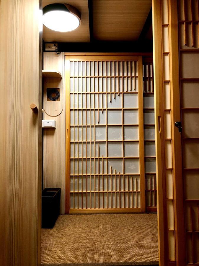 台甕茶室青年旅館 Tai-Wong Tatami Room Hostel Tainan Esterno foto